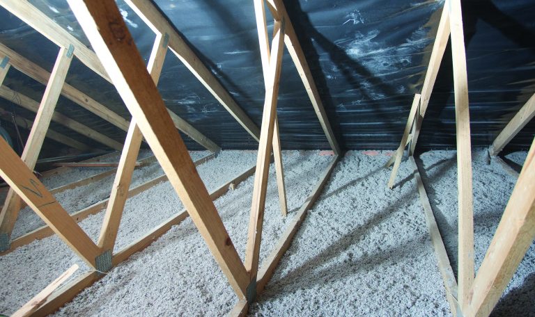 Thermguard cellulose fibre ceiling insulation installation